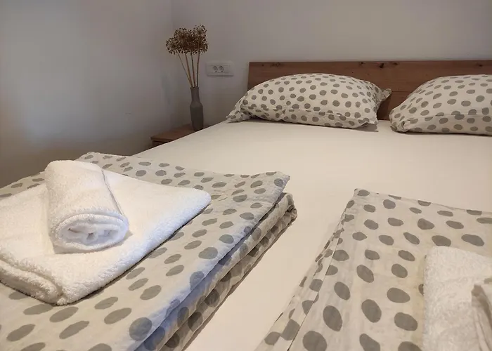 Lägenhet Pr' Oreharjo *